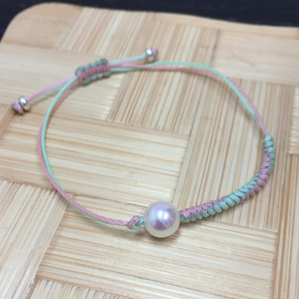 Simple Pearl Side Knots Bracelet