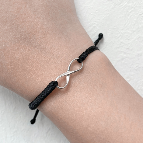 Elegant Infinity Bracelet